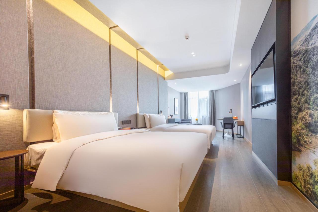 Atour Hotel Kunming Cuihu Exteriör bild